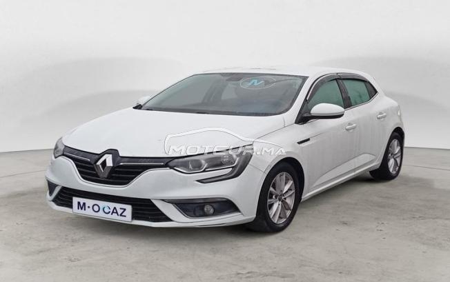 RENAULT. Megane