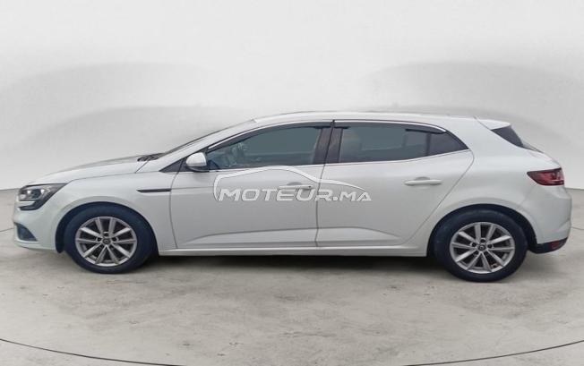 RENAULT. Megane
