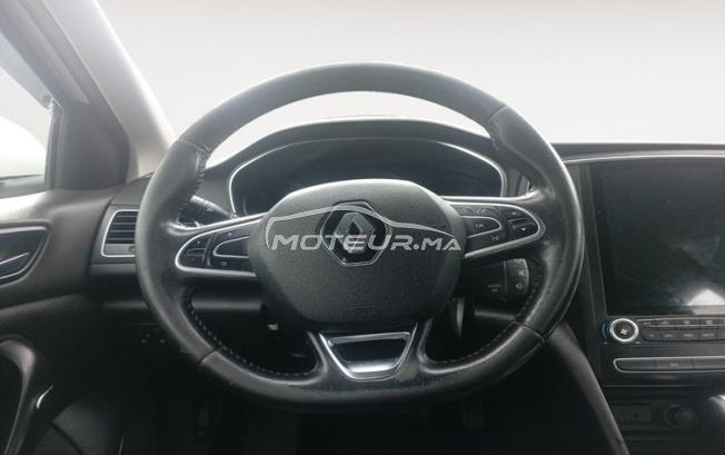 RENAULT. Megane
