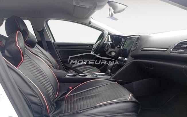 RENAULT. Megane