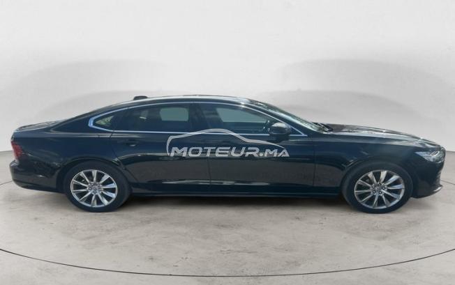 VOLVO. S90