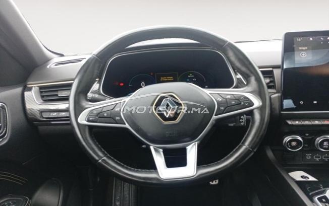 RENAULT. Arkana