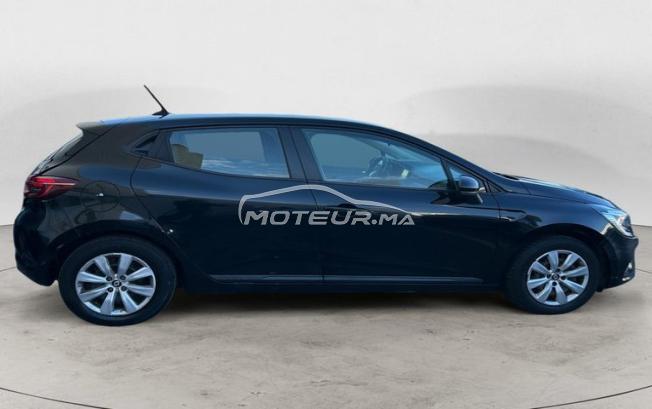 RENAULT. Clio