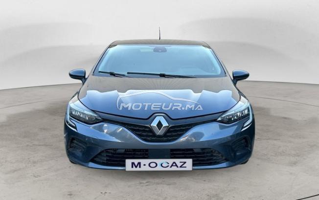 RENAULT. Clio