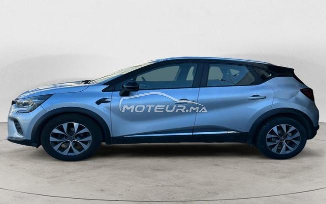 RENAULT. Captur
