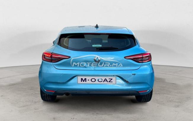 RENAULT. Clio