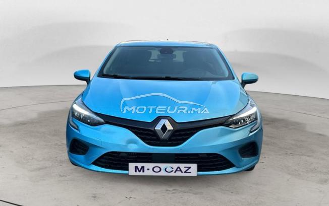 RENAULT. Clio