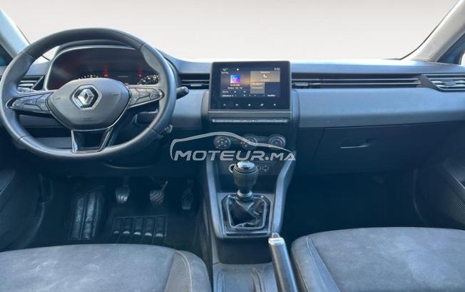 RENAULT. Clio