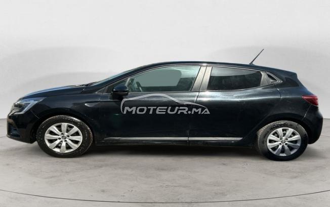 RENAULT. Clio