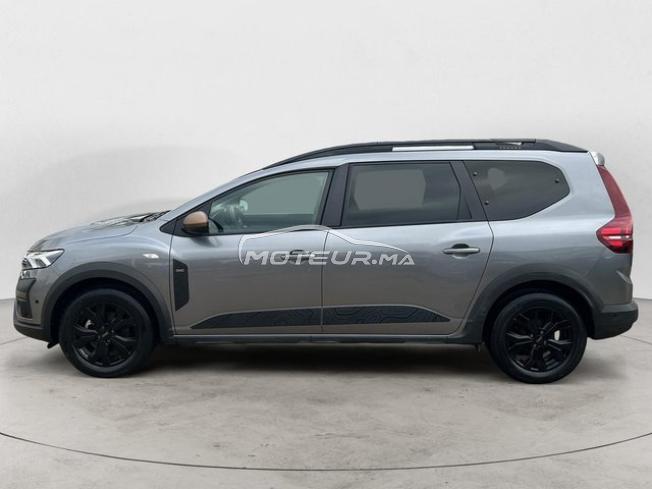DACIA. Jogger