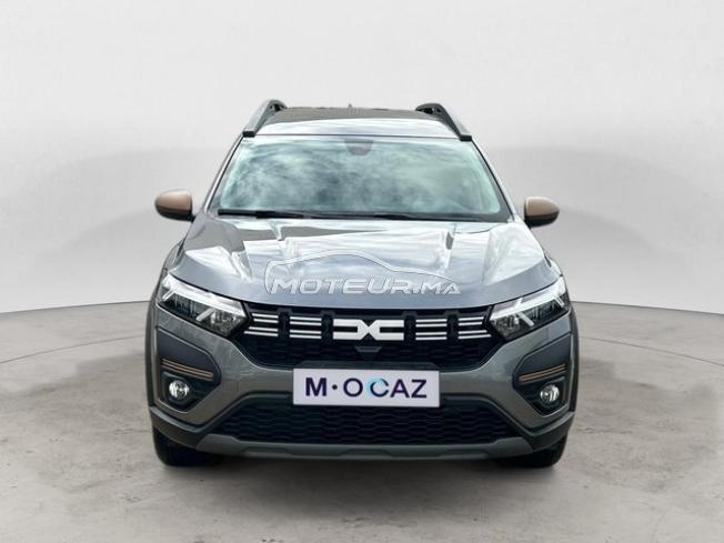 DACIA. Jogger