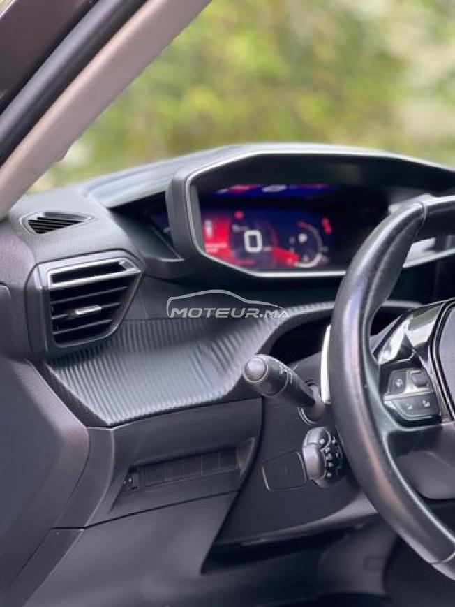 Peugeot 2008 Diesel Automatique 2023 à salé