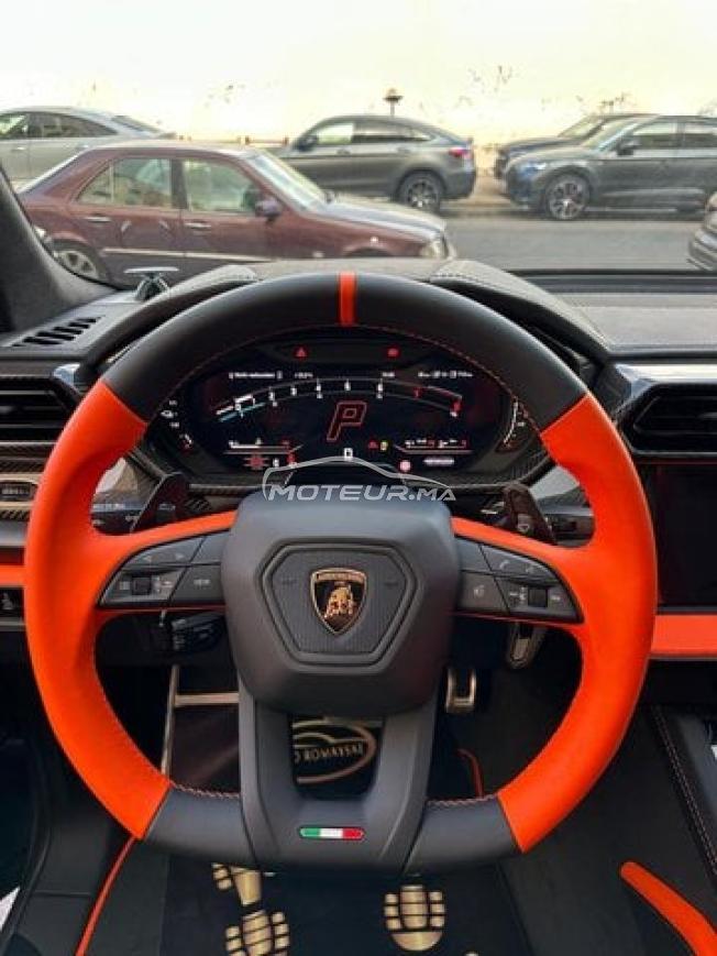 Lamborghini urus se 