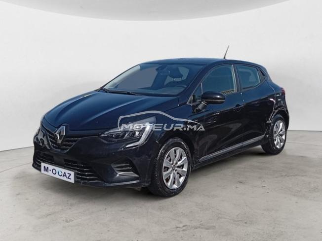RENAULT. Clio