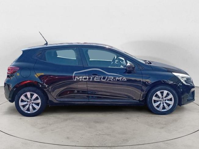 RENAULT. Clio