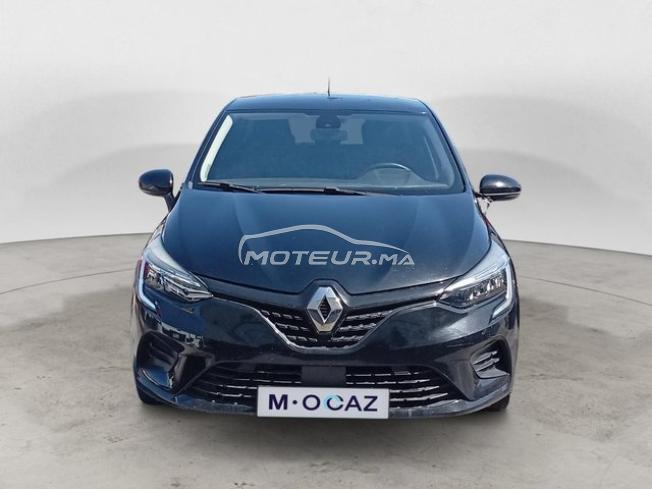 RENAULT. Clio