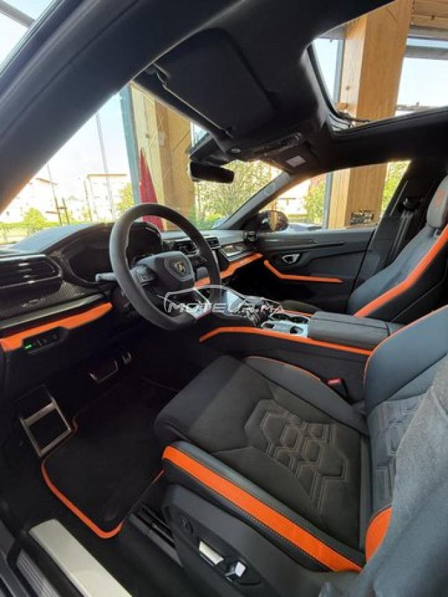 Lamborghini UrusSE 2026