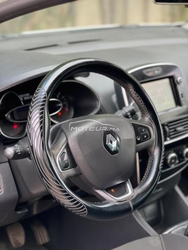 À vendre une Renault Clio 4 modèle 2021 diesel 