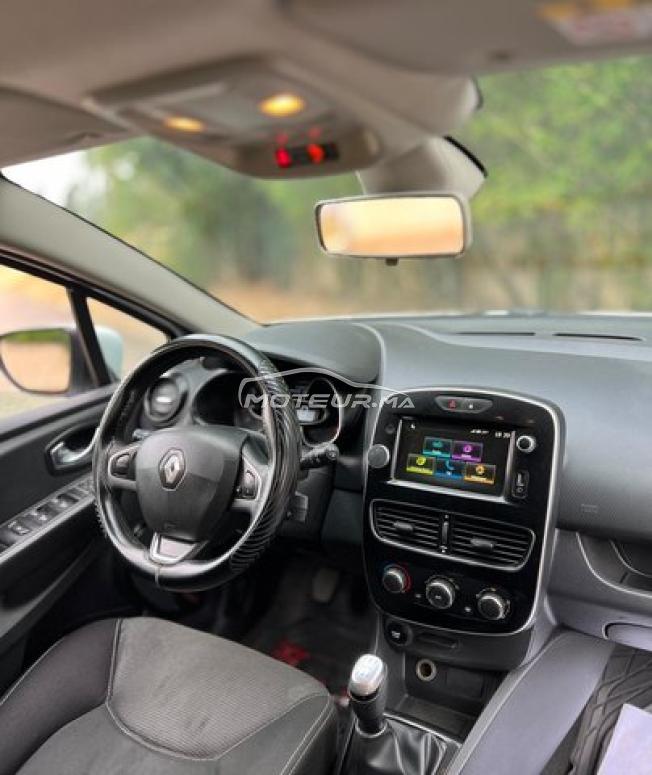À vendre une Renault Clio 4 modèle 2021 diesel 