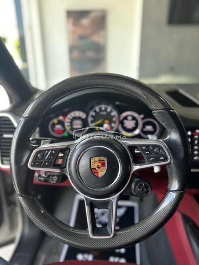  Porsche Cayenne Coupe Hybrid 