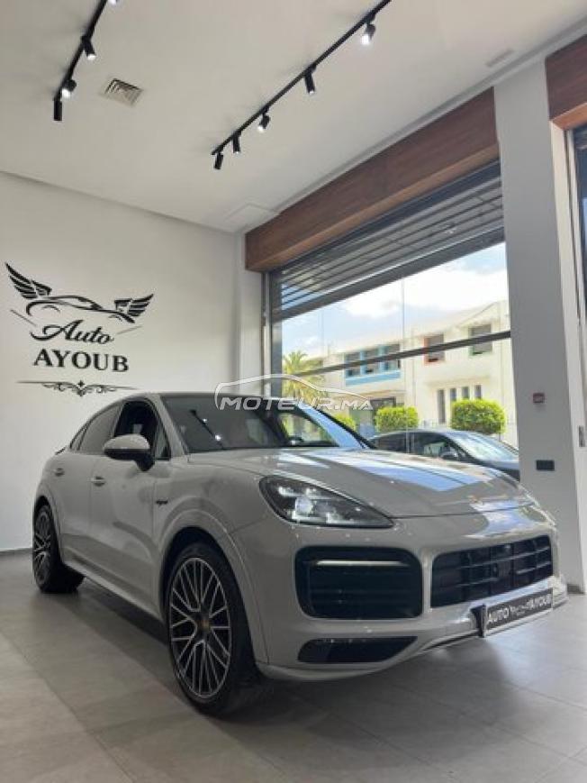  Porsche Cayenne Coupe Hybrid 