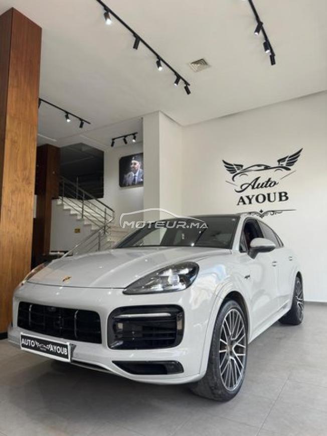  Porsche Cayenne Coupe Hybrid 