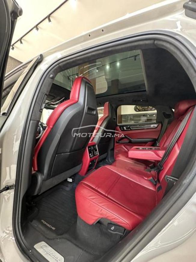  Porsche Cayenne Coupe Hybrid 