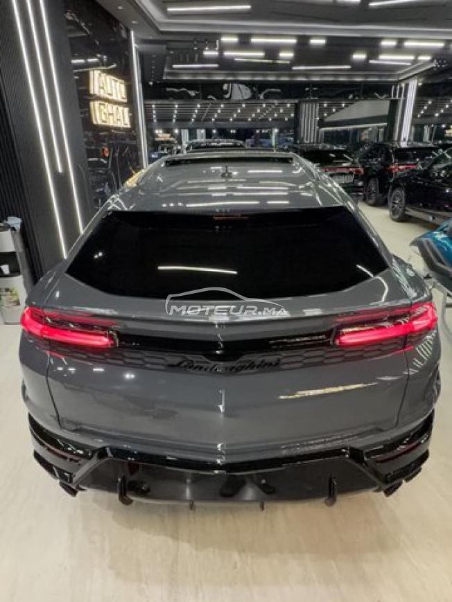 Lamborghini URUS SE
