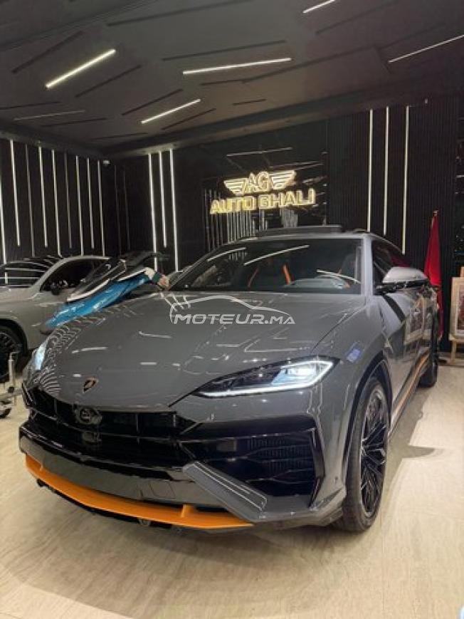 Lamborghini URUS SE