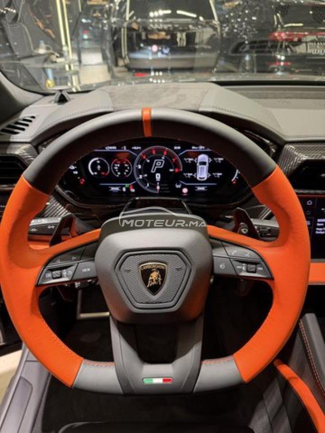 Lamborghini URUS SE