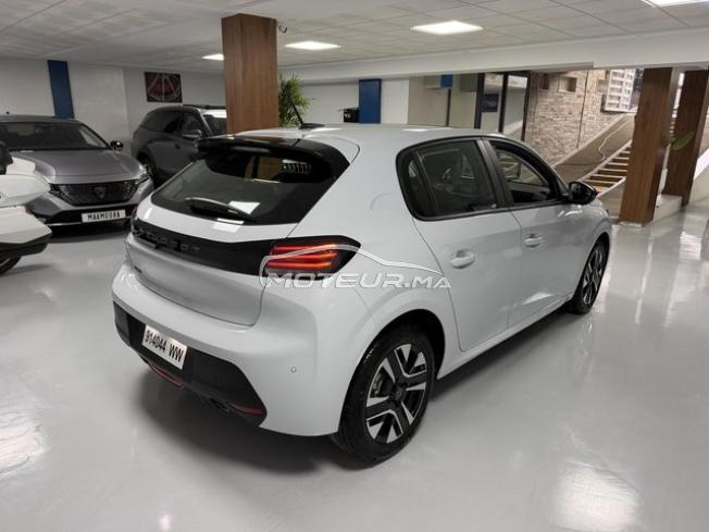 PEUGEOT 208 1.5 BlueHDi 100 Style
