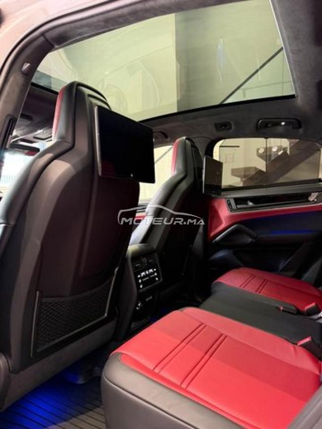 Porsche Cayenne e- hybrid 12/2025 black edition