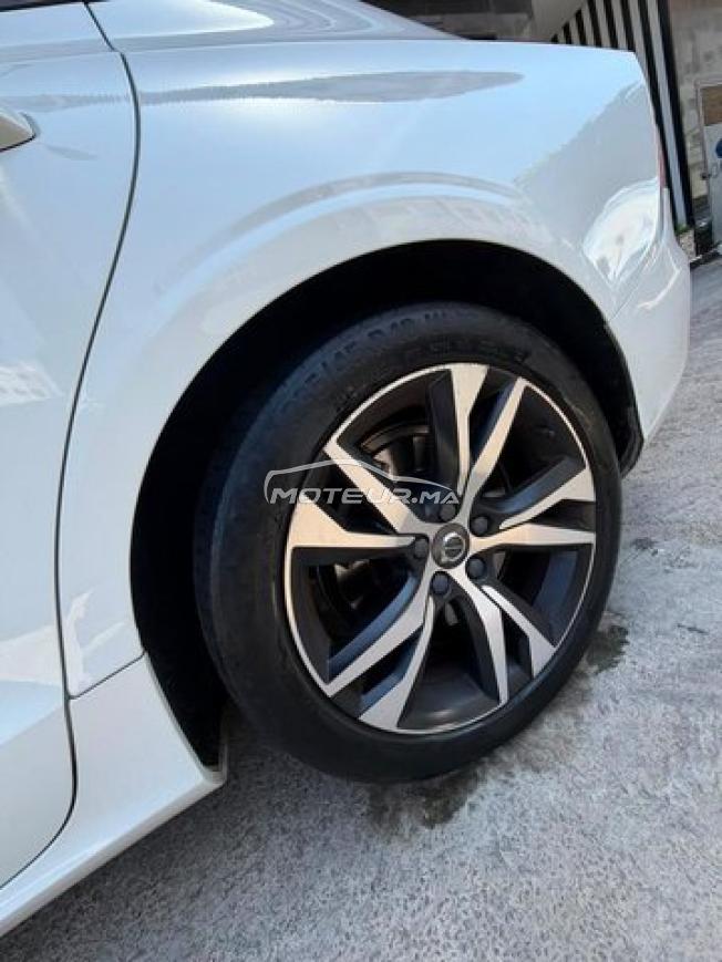 Volvo S60 Essence hybrid Automatique 2022 à Rabat