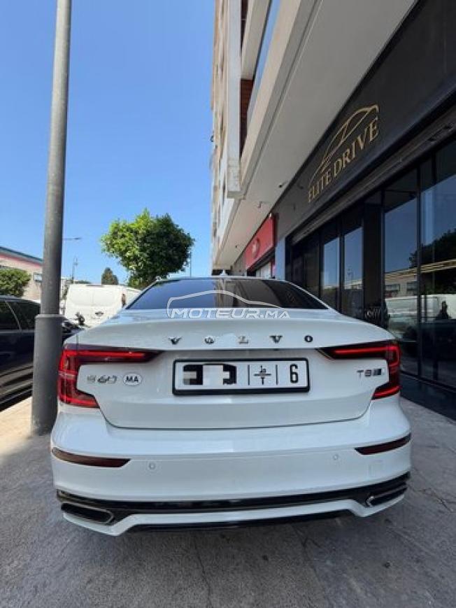 Volvo S60 Essence hybrid Automatique 2022 à Rabat