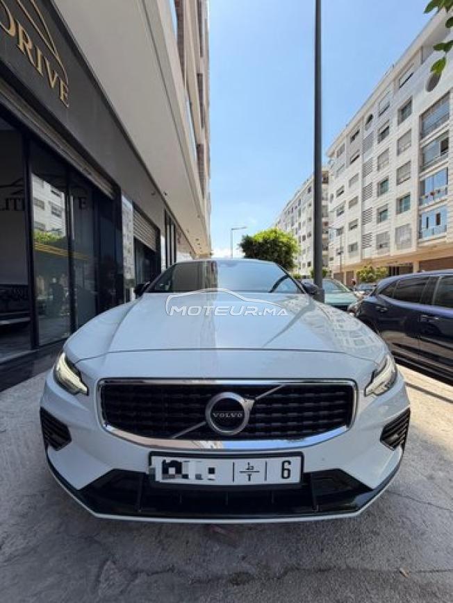 Volvo S60 Essence hybrid Automatique 2022 à Rabat
