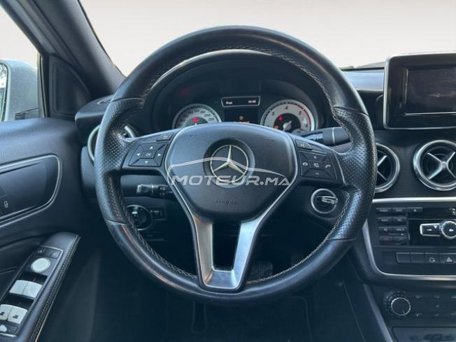 MERCEDES-BENZ. Classe A