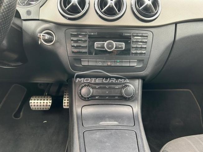 MERCEDES-BENZ. Classe B