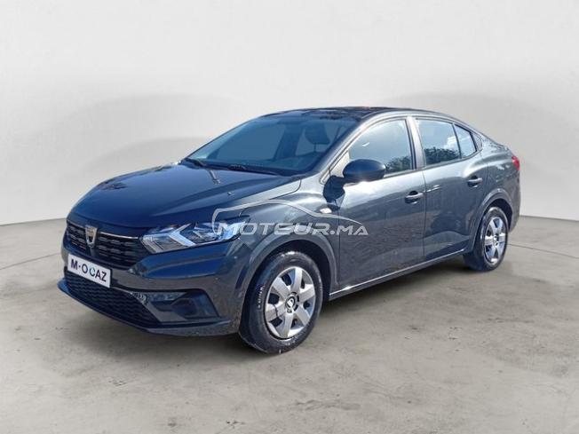 DACIA. Logan