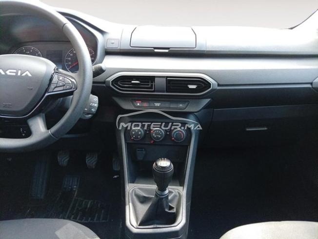 DACIA. Sandero
