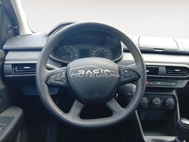 DACIA. Sandero