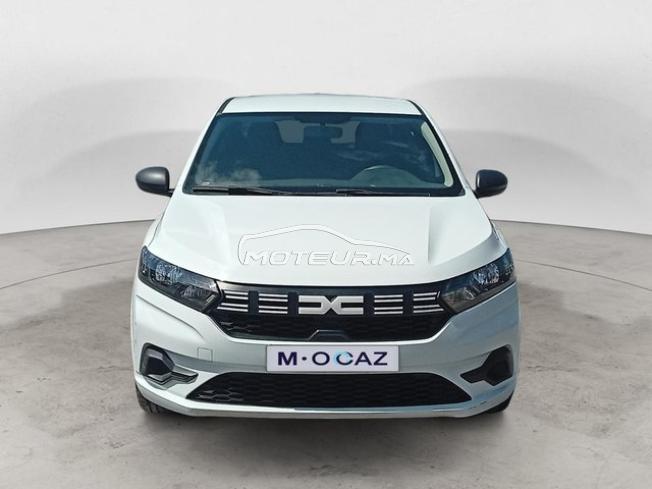 DACIA. Sandero