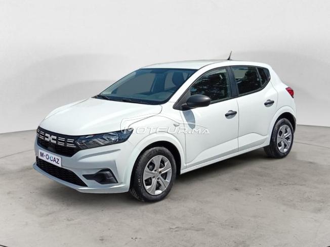 DACIA. Sandero