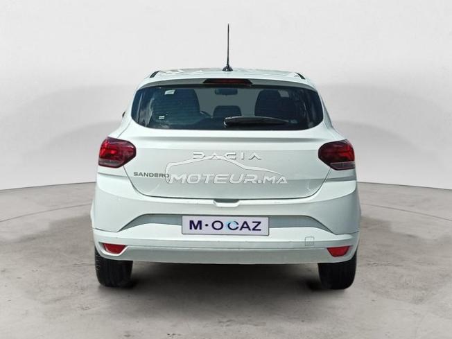 DACIA. Sandero