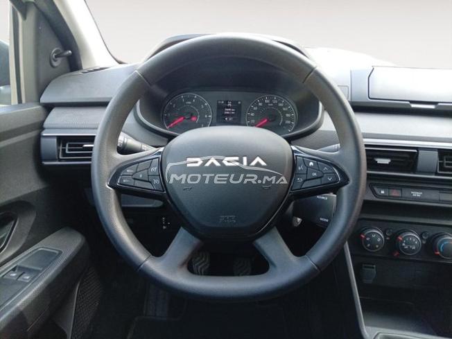 DACIA. Sandero