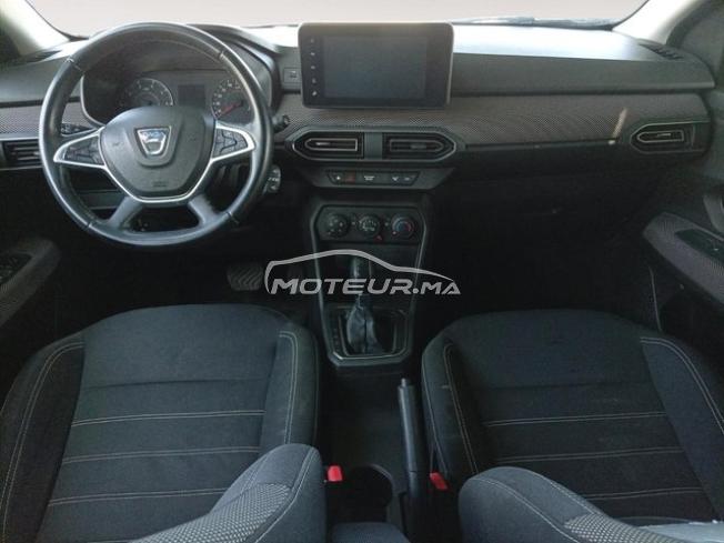 DACIA. Logan