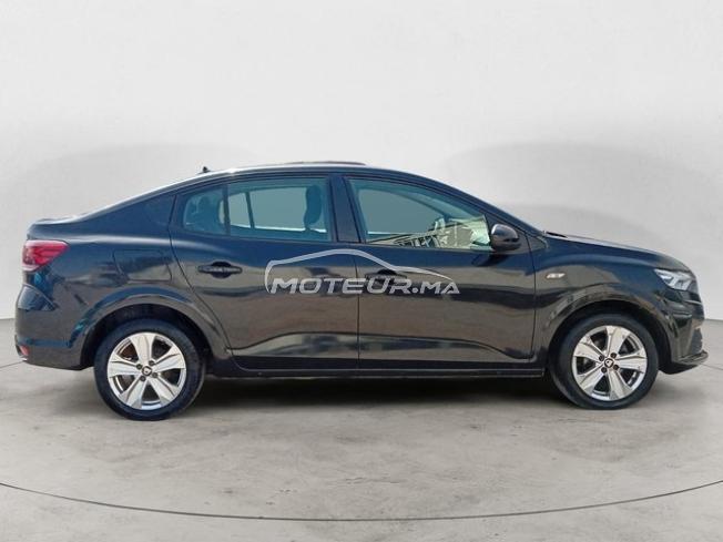 DACIA. Logan