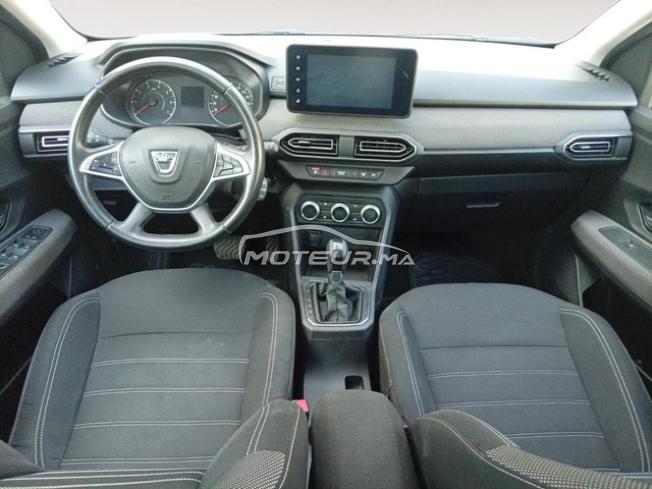 DACIA. Logan