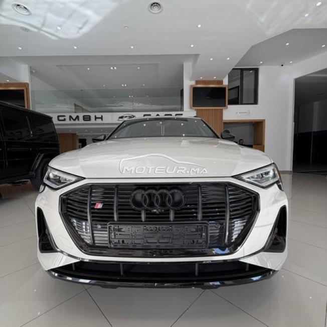 Audi Q8 e-tron S line - 2023
