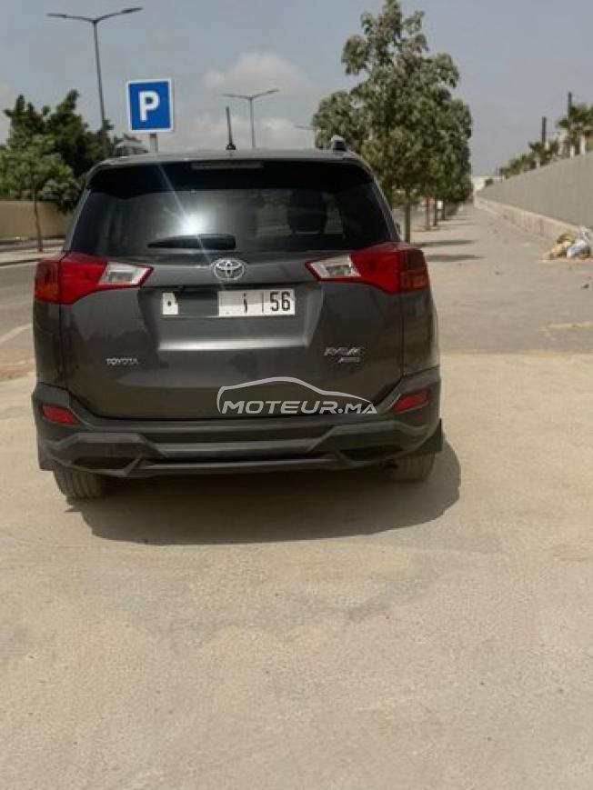 Toyota rav 4 2015