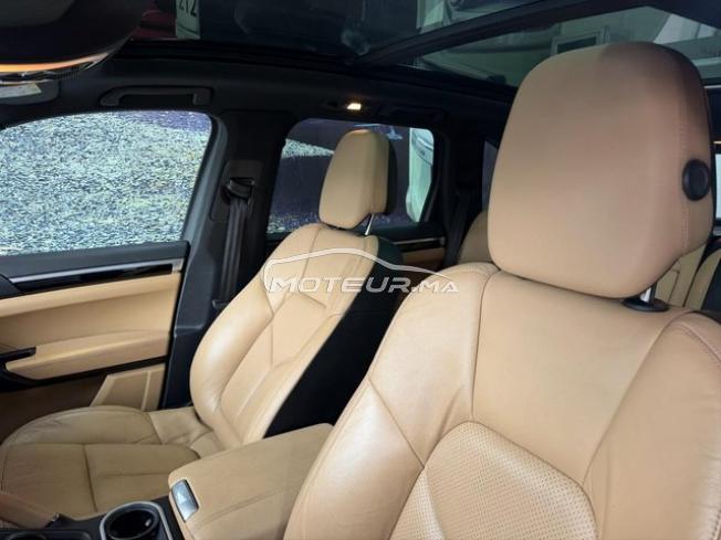 PORSCHE Cayenne 2016